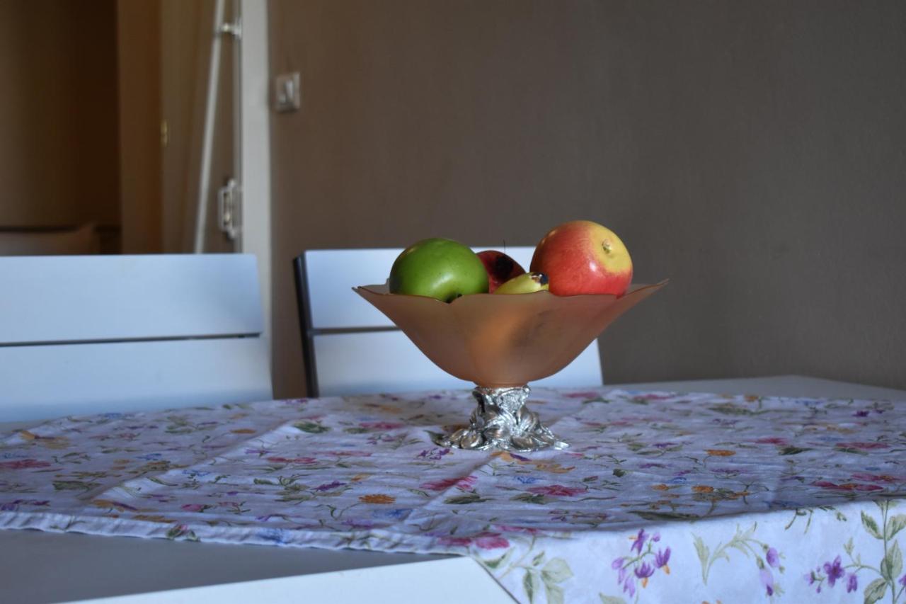 Mantilaria Appartement Firá Buitenkant foto