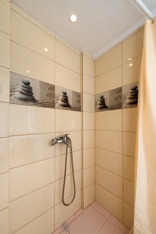 Mantilaria Appartement Firá Buitenkant foto
